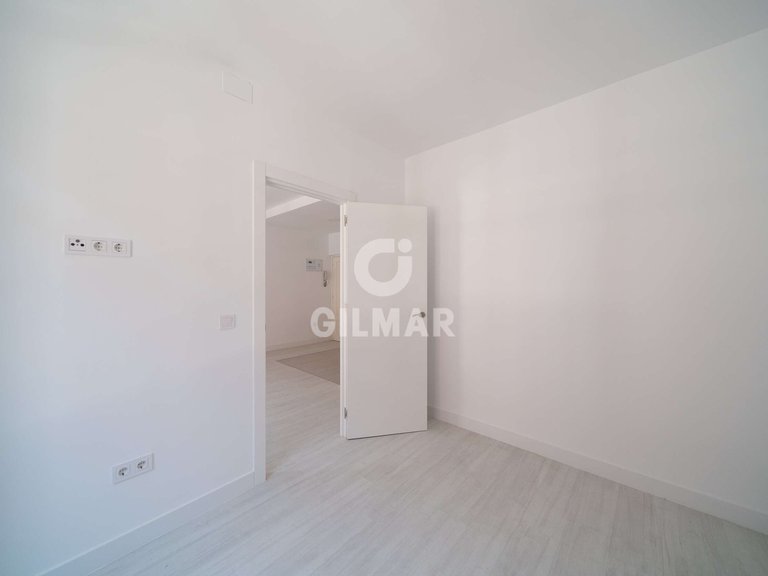 Apartment for Sale in Madrid, Madrid 15