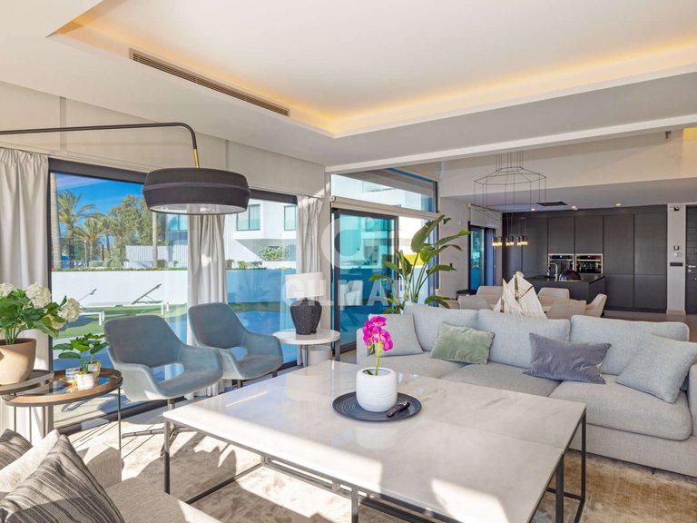 Town House for Sale in MÁlaga, Malaga 13