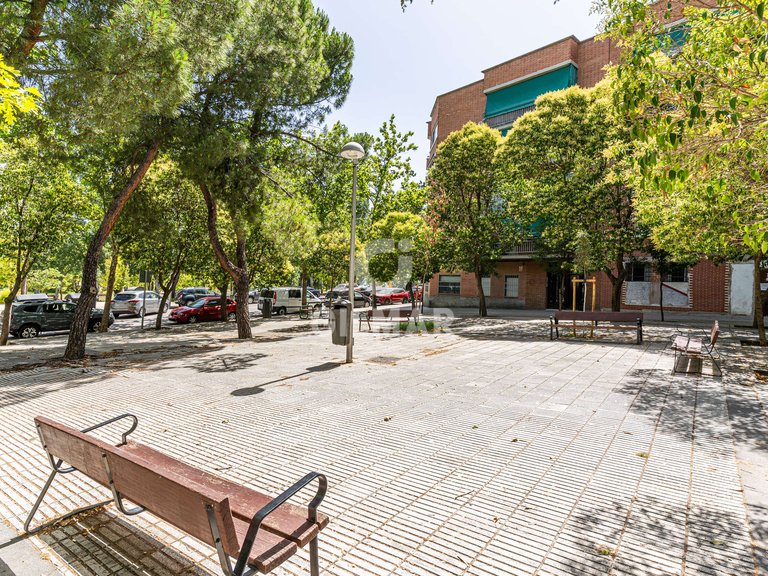 Apartment for Sale in Madrid, Madrid 32