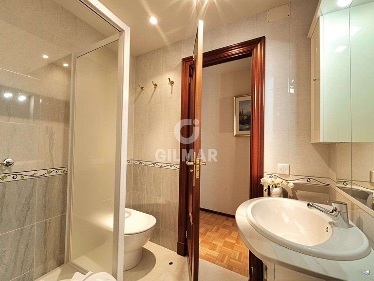 Apartment for Sale in Madrid, Madrid 13