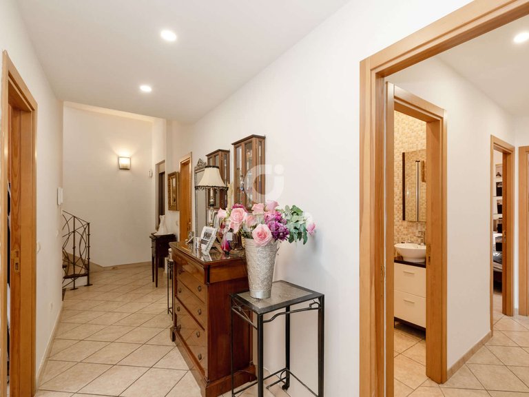 Town House for Sale in Estepona, Malaga 37