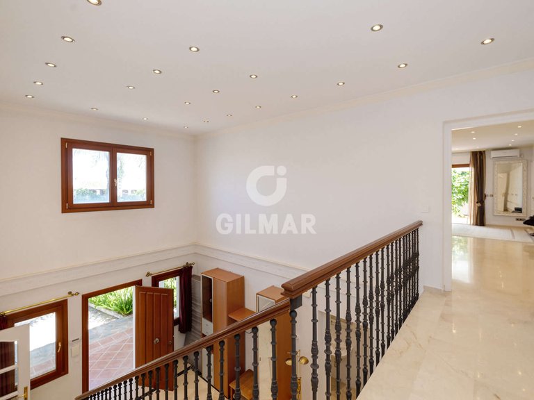 Villa for Sale in Estepona, Malaga 26