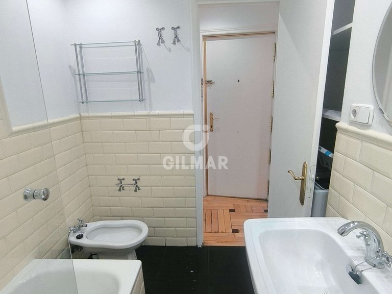 Apartment for Rent in Madrid, Madrid 10