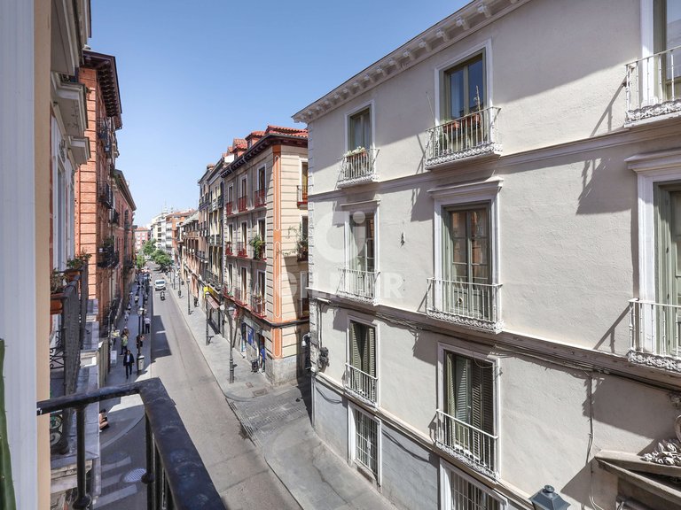Apartment for Sale in Madrid, Madrid 17
