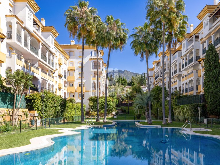 Apartment for Sale in Marbella, Malaga 1