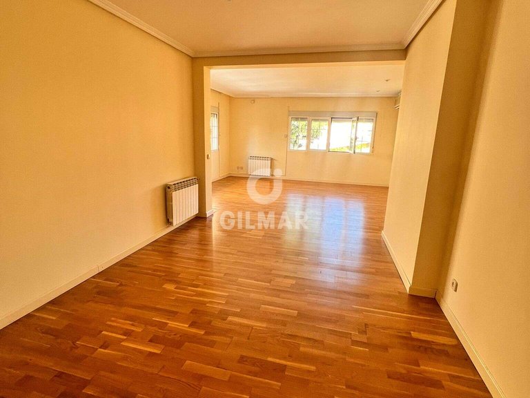Apartment for Rent in Madrid, Madrid 5