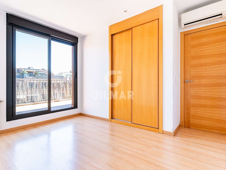 Penthouse for Sale in Madrid, Madrid 23