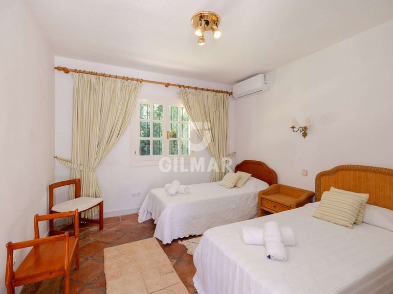 Villa for Sale in MÁlaga, Malaga 35