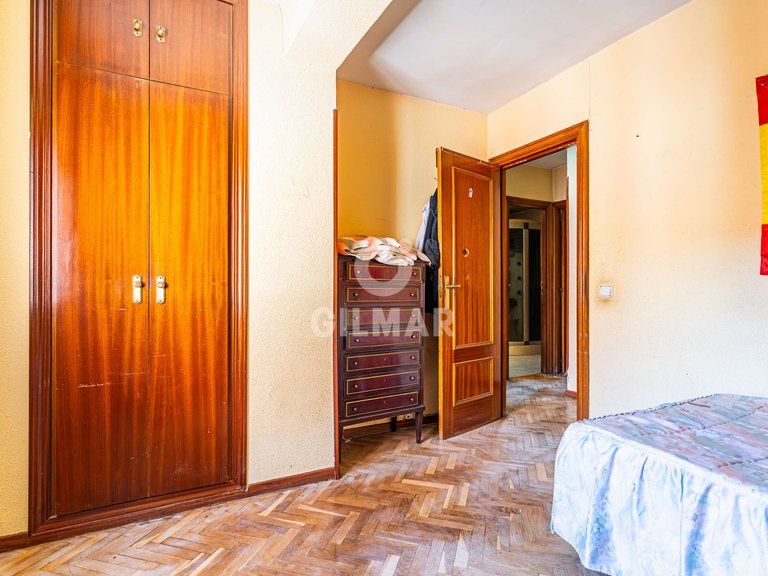 Apartment for Sale in Madrid, Madrid 13