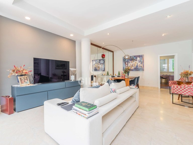 Town House for Sale in Madrid, Madrid 9