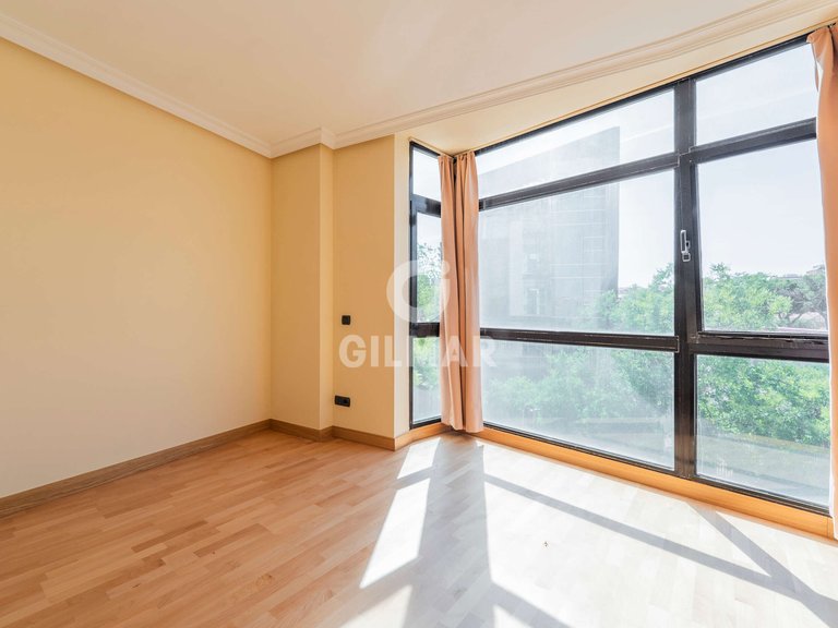 Apartment for Sale in Madrid, Madrid 4