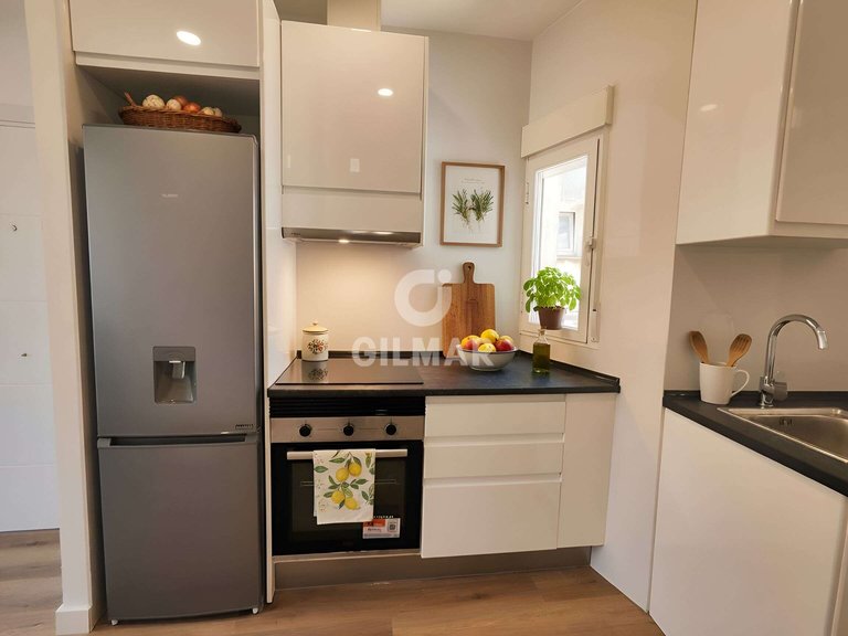 Apartment for Sale in Madrid, Madrid 4