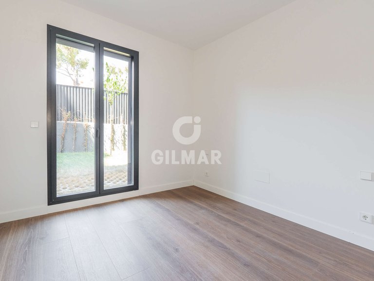 Apartment for Sale in Madrid, Madrid 12