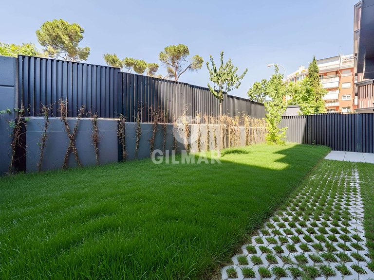Apartment for Sale in Madrid, Madrid 27