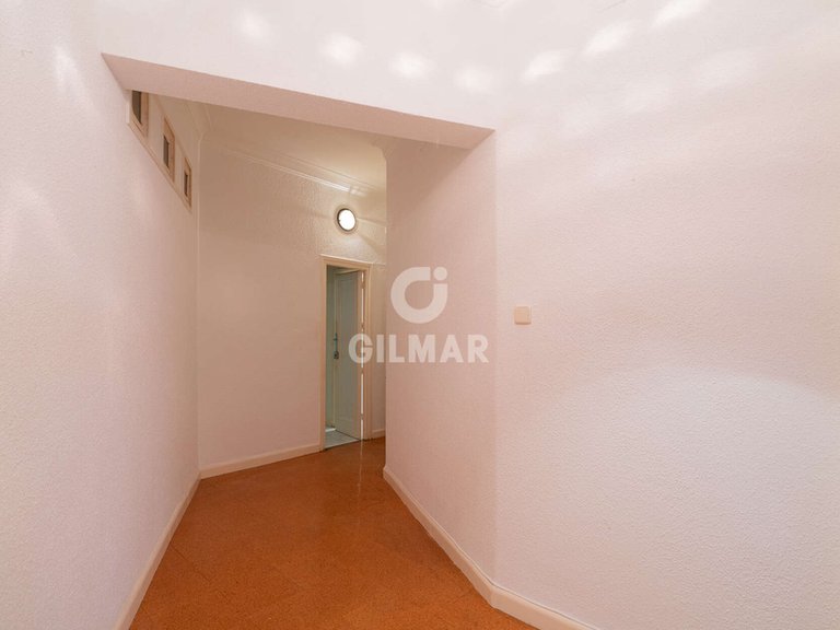 Apartment for Sale in Madrid, Madrid 17