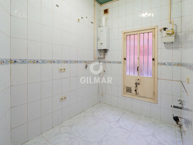 Apartment for Sale in Madrid, Madrid 23