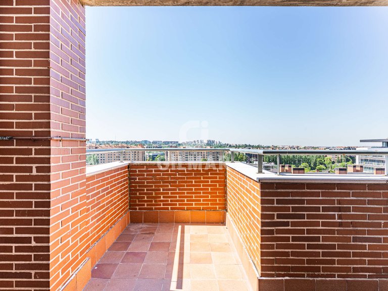 Penthouse for Sale in Madrid, Madrid 14