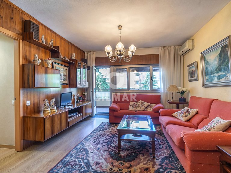 Apartment for Sale in Madrid, Madrid 2