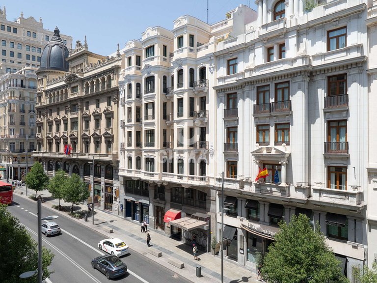 Apartment for Sale in Madrid, Madrid 40