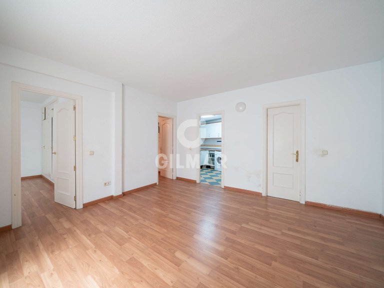 Apartment for Sale in Madrid, Madrid 2