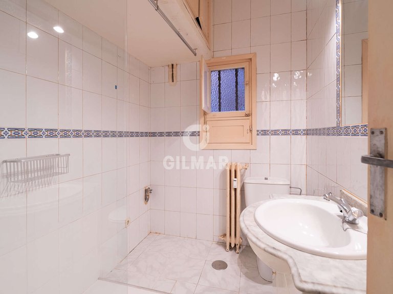 Apartment for Sale in Madrid, Madrid 26