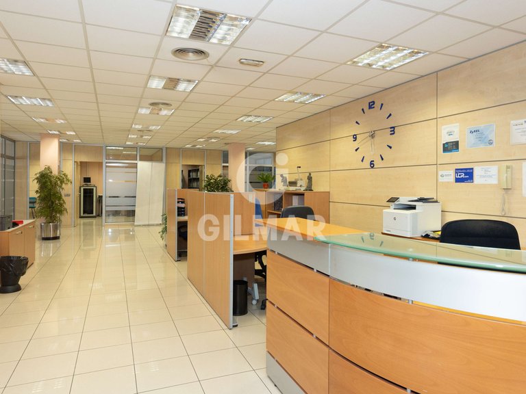 Commercial for Sale in Madrid, Madrid 31