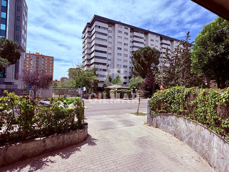 Apartment for Rent in Madrid, Madrid 17