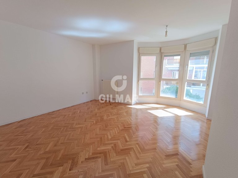 Apartment for Rent in Madrid, Madrid 4