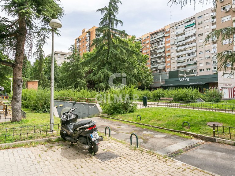 Apartment for Sale in Madrid, Madrid 36
