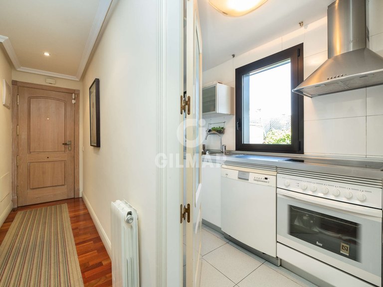 Penthouse for Sale in Madrid, Madrid 23