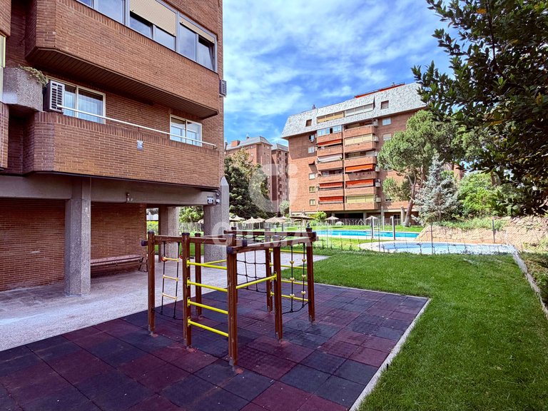 Apartment for Rent in Madrid, Madrid 22