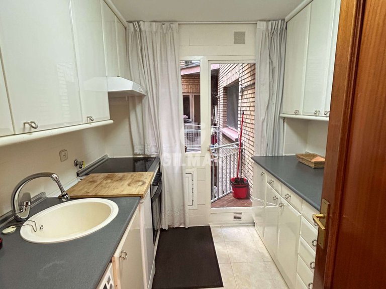 Apartment for Rent in Madrid, Madrid 8