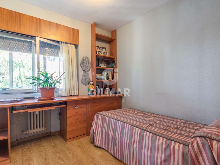 Apartment for Sale in Madrid, Madrid 17
