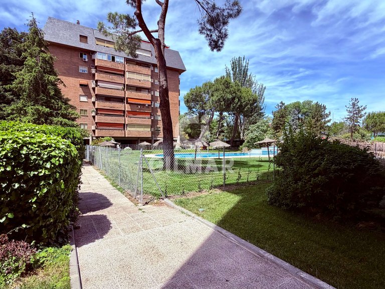 Apartment for Rent in Madrid, Madrid 16