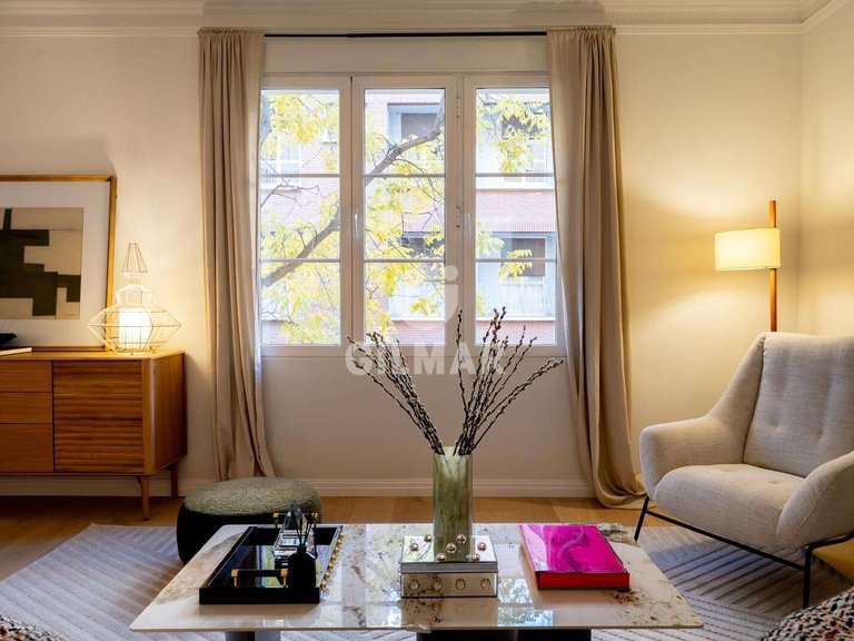 Apartment for Sale in Madrid, Madrid 5