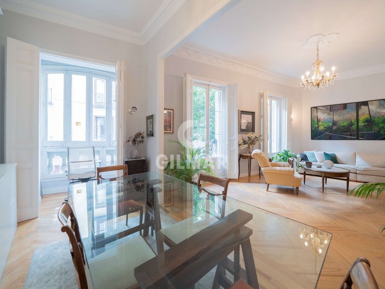 Apartment for Sale in Madrid, Madrid 27