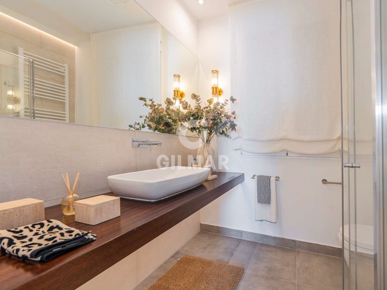 Apartment for Sale in Madrid, Madrid 27