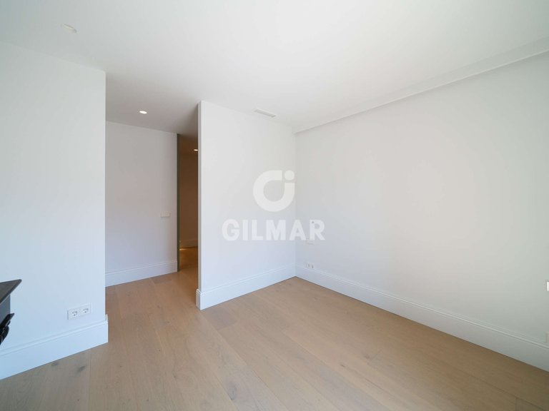Apartment for Sale in Madrid, Madrid 23