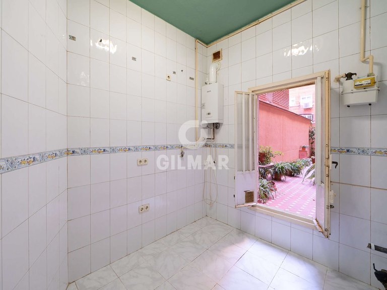 Apartment for Sale in Madrid, Madrid 19