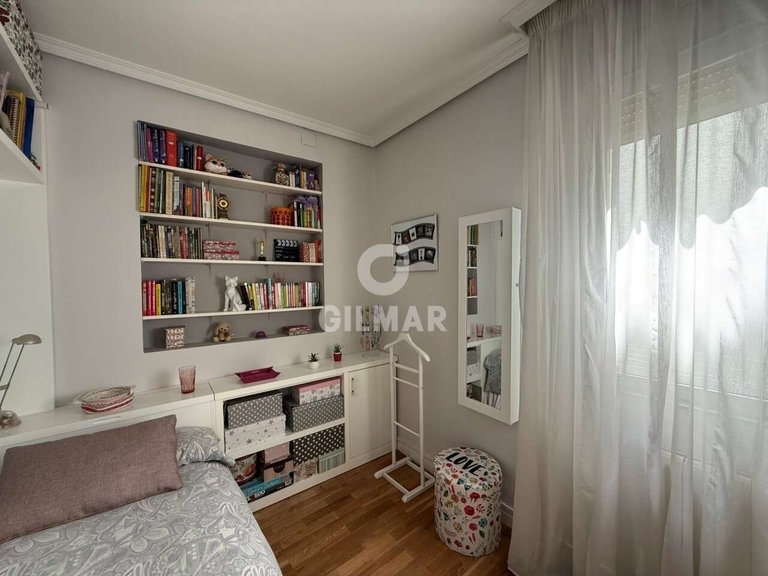 Apartment for Sale in Madrid, Madrid 8