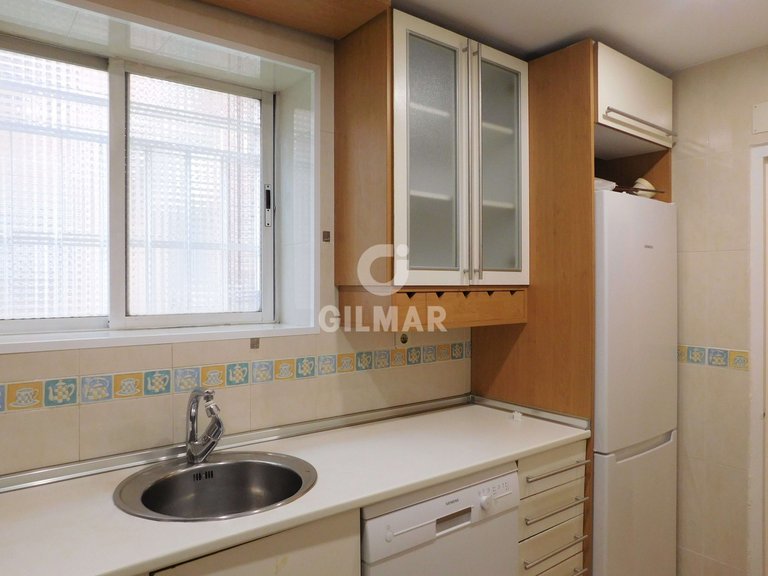 Apartment for Rent in Madrid, Madrid 22
