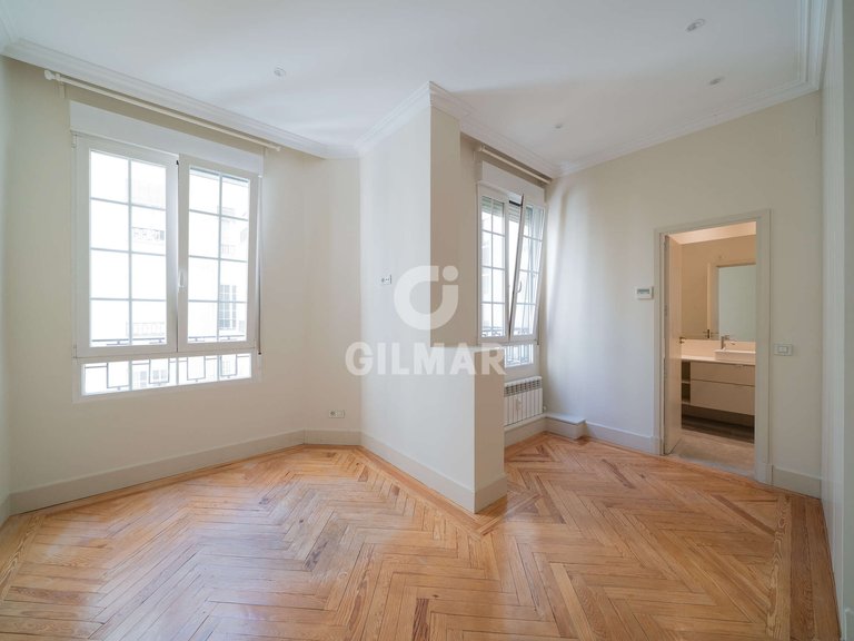 Apartment for Rent in Madrid, Madrid 23