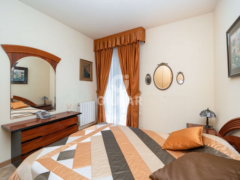 Town House for Sale in Madrid, Madrid 27