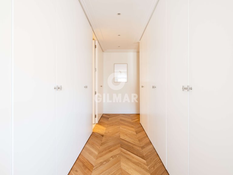 Apartment for Sale in Madrid, Madrid 24