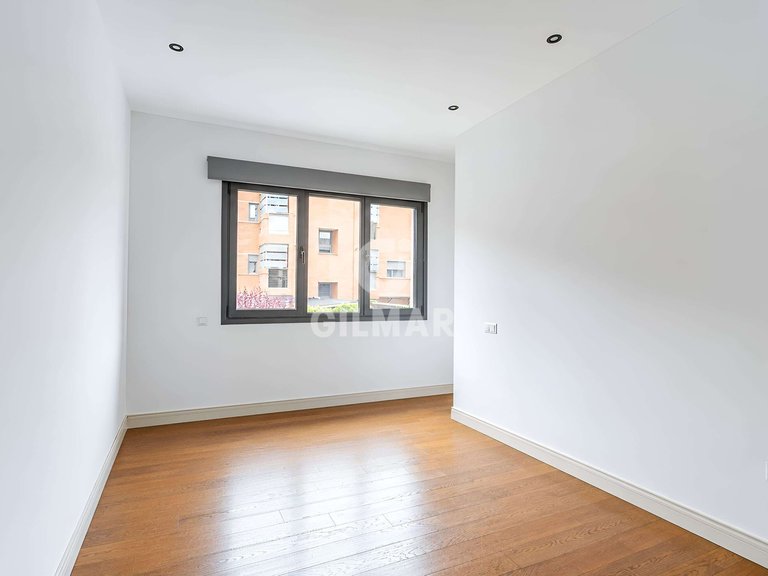 Apartment for Sale in Madrid, Madrid 30