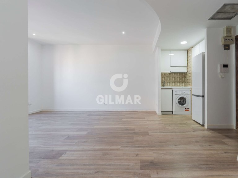 Apartment for Rent in Madrid, Madrid 18