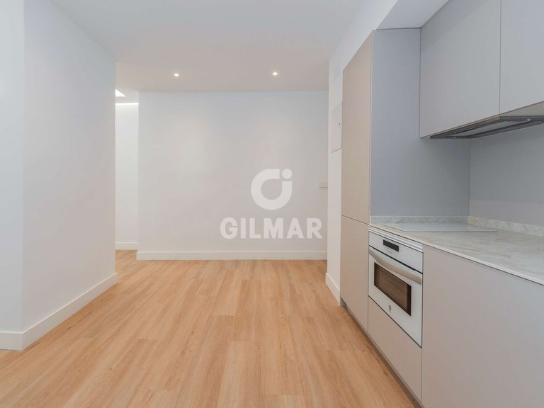 Apartment for Sale in Madrid, Madrid 3