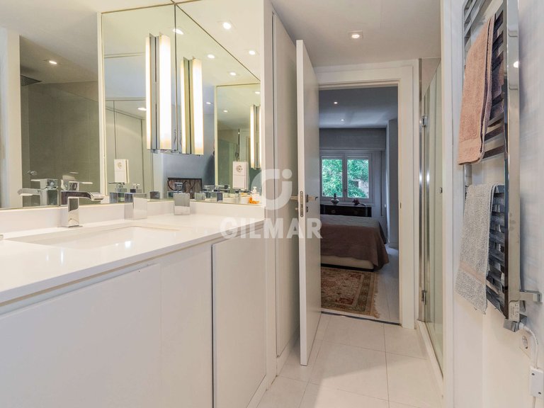 Apartment for Sale in Madrid, Madrid 27