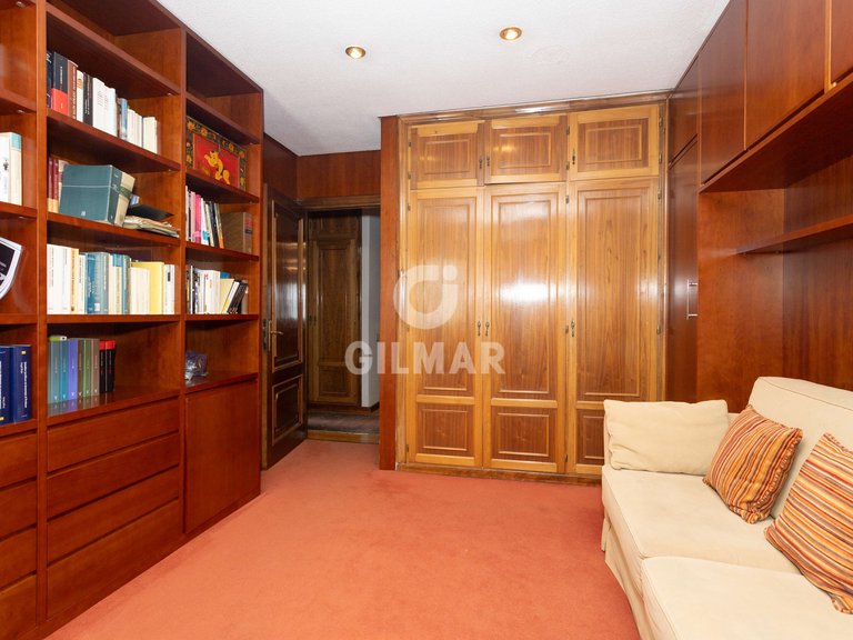 Apartment for Sale in Madrid, Madrid 8