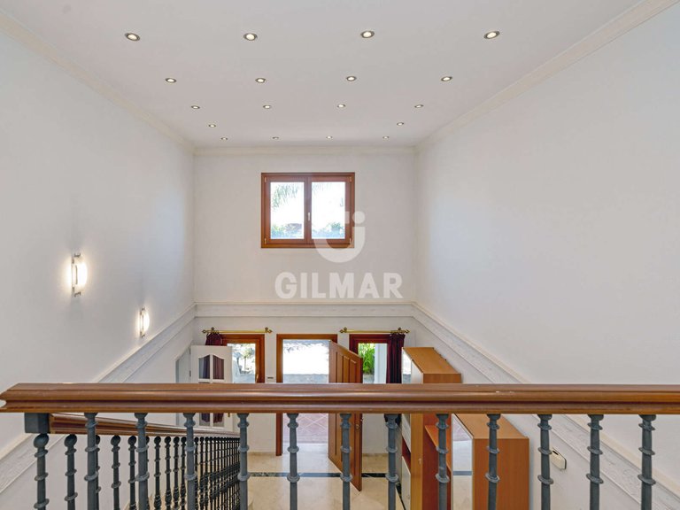 Villa for Sale in Estepona, Malaga 27